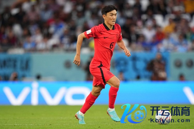 黄仁范5场欧冠跑动距离59.6公里，统共球员中暂居第二位